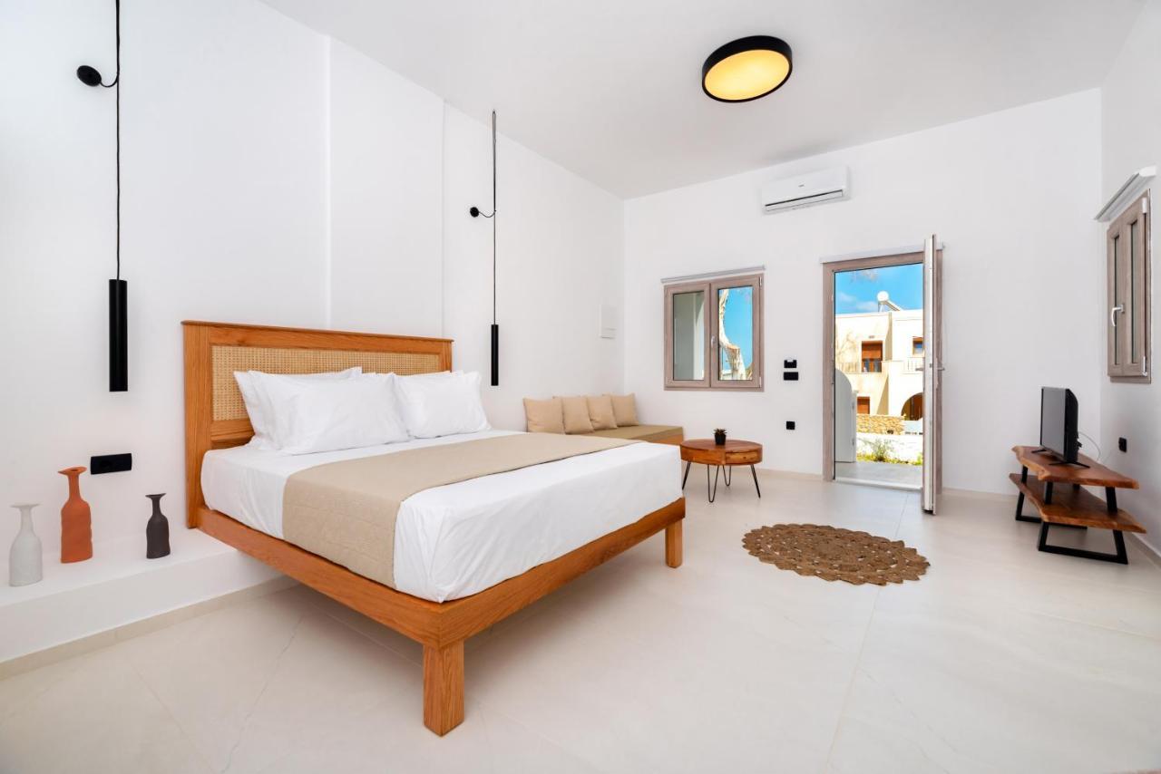 Gervi Fira (Santorini)