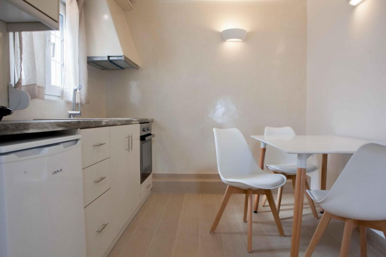 Gervi Apartment Fira (Santorini)
